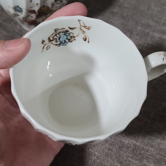 Johnson bros Staffordshire bouquet set of 3 tea cups - Picture 7 of 12